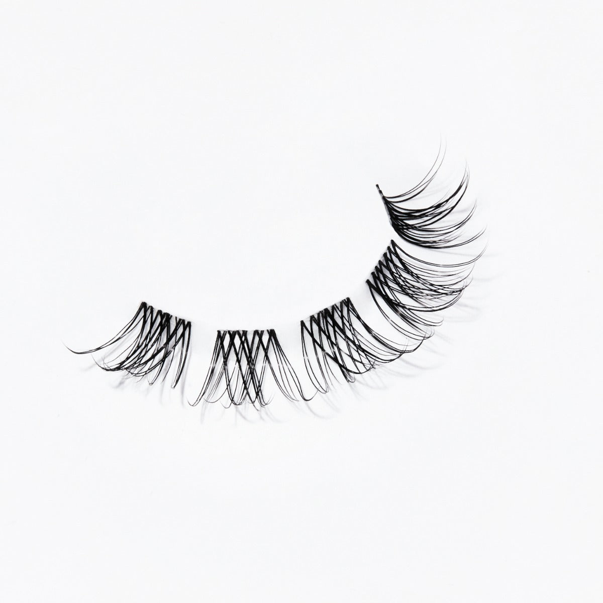 Ardell Active Lash Clusters Dash 40 Pc floating cluster lashes